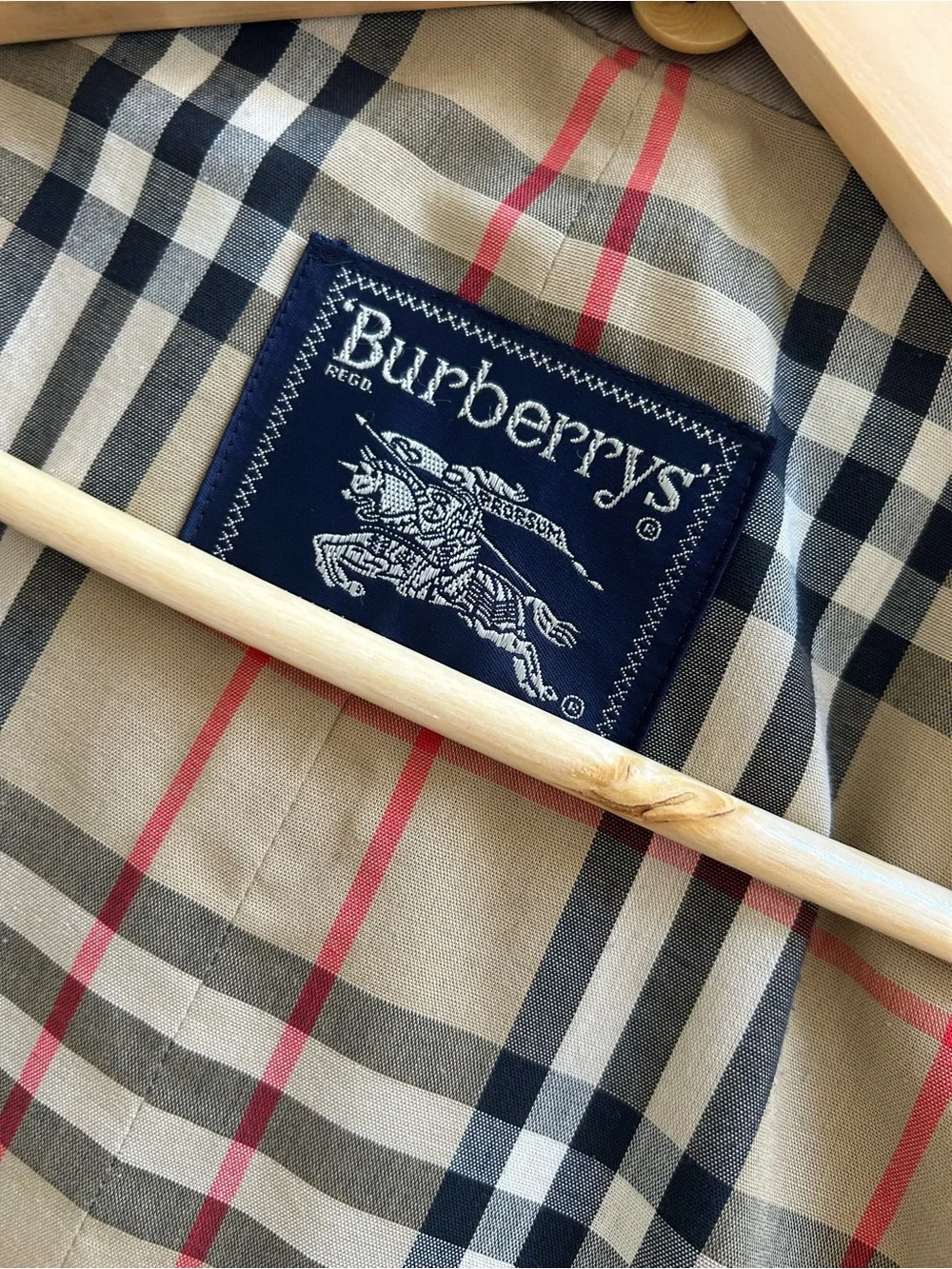 Men’s vintage Burberry trench coat 42 regular - Picture 4 of 7